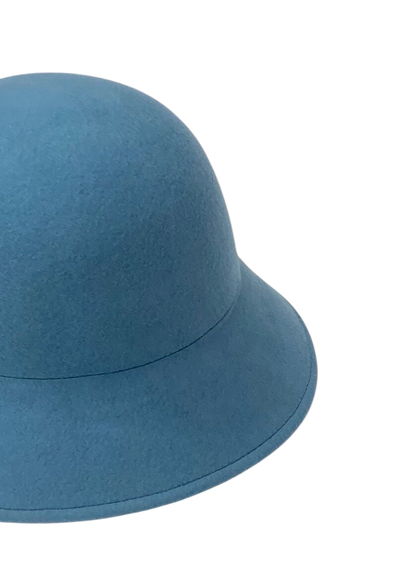 CLOCHE