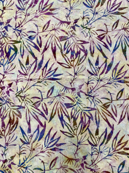 Abanico de madera de abedul con tela pintada